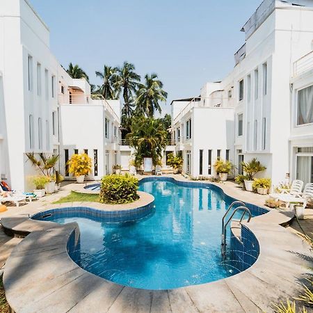 Villa M - Jia 3- 3Bhk In Candolim, Pool Facing, Near Beach, Breakfast Included Buitenkant foto