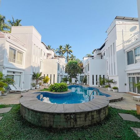 Villa M - Jia 3- 3Bhk In Candolim, Pool Facing, Near Beach, Breakfast Included Buitenkant foto