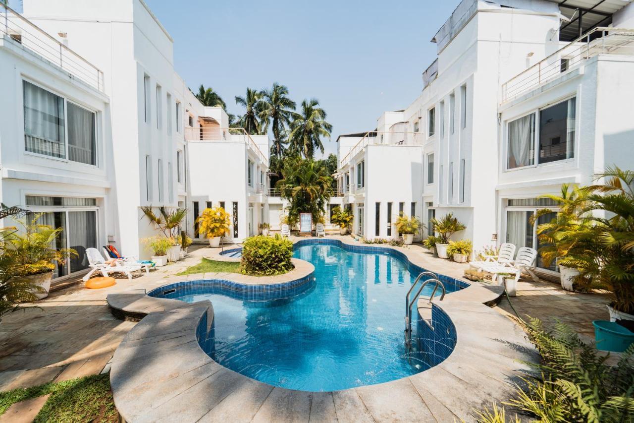 Villa M - Jia 3- 3Bhk In Candolim, Pool Facing, Near Beach, Breakfast Included Buitenkant foto