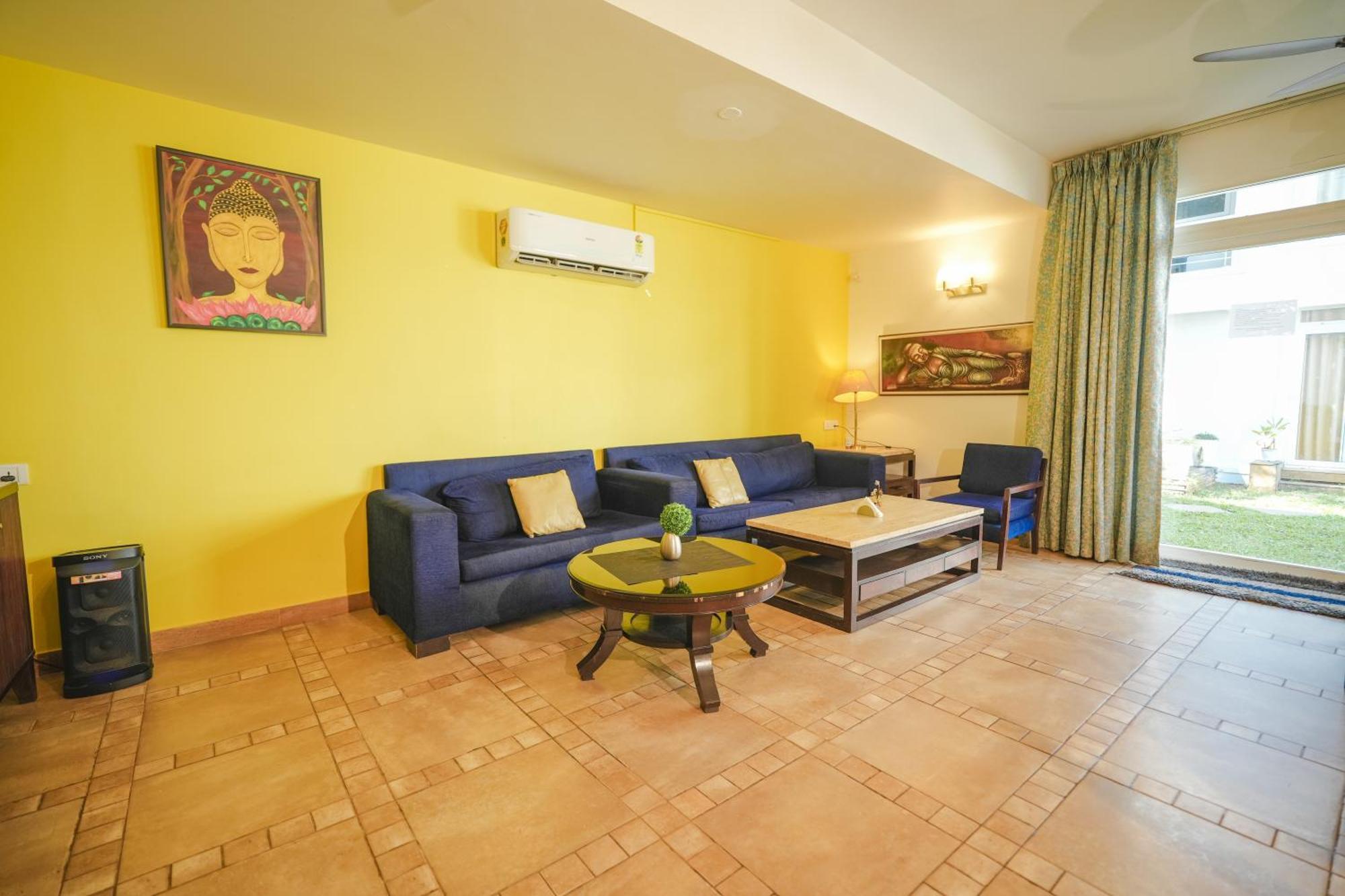 Villa M - Jia 3- 3Bhk In Candolim, Pool Facing, Near Beach, Breakfast Included Buitenkant foto