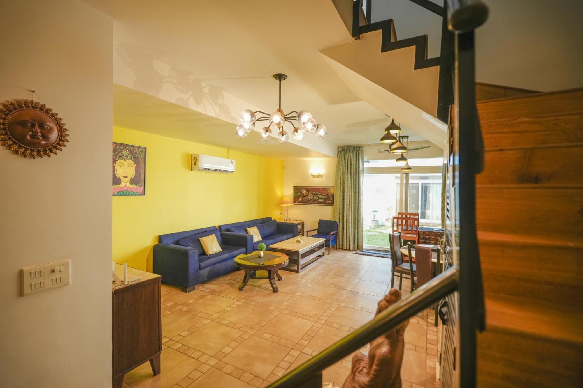 Villa M - Jia 3- 3Bhk In Candolim, Pool Facing, Near Beach, Breakfast Included Buitenkant foto